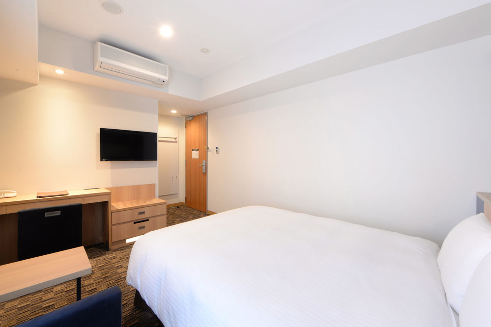 Vessel Inn Ueno Iriya Ekimae Tokyo Esterno foto