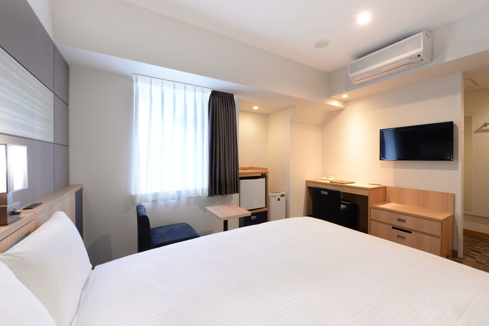 Vessel Inn Ueno Iriya Ekimae Tokyo Esterno foto